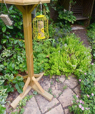 pavers under bird feeders